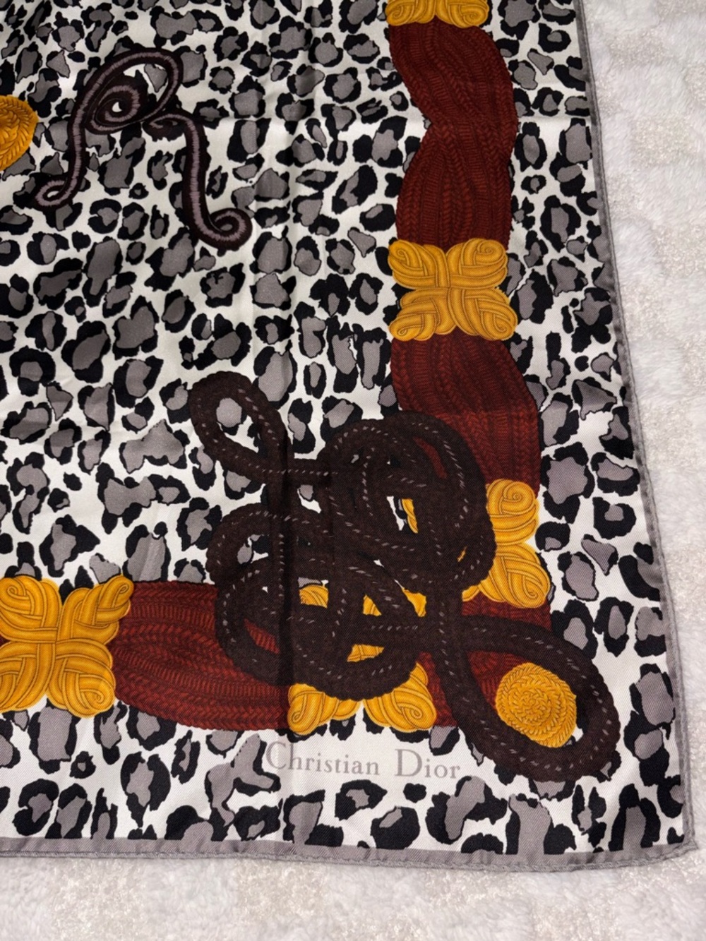 Vintage Christian Dior Leopard Print Silk Scarf Golden Dark Red & Brown Accents - Picture 4 of 10